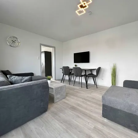 Nujen- Und Zuffenhausen Apartment Stuttgart