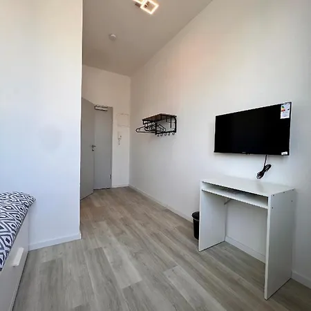 Nujen- Und Zuffenhausen