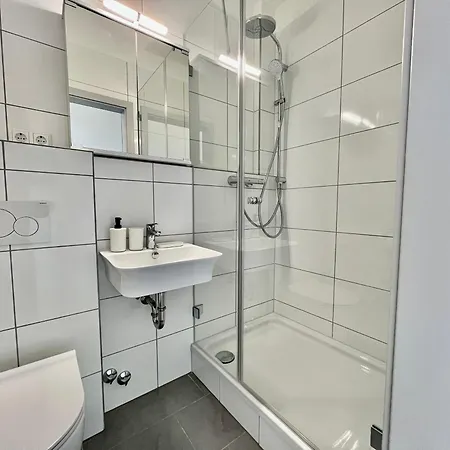 Nujen- Und Zuffenhausen *