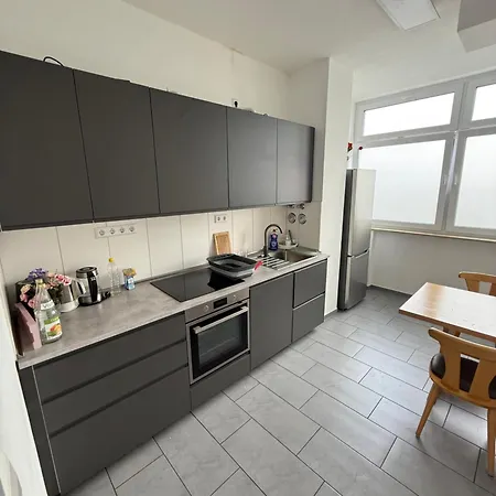 Apartment Nujen- Und Zuffenhausen